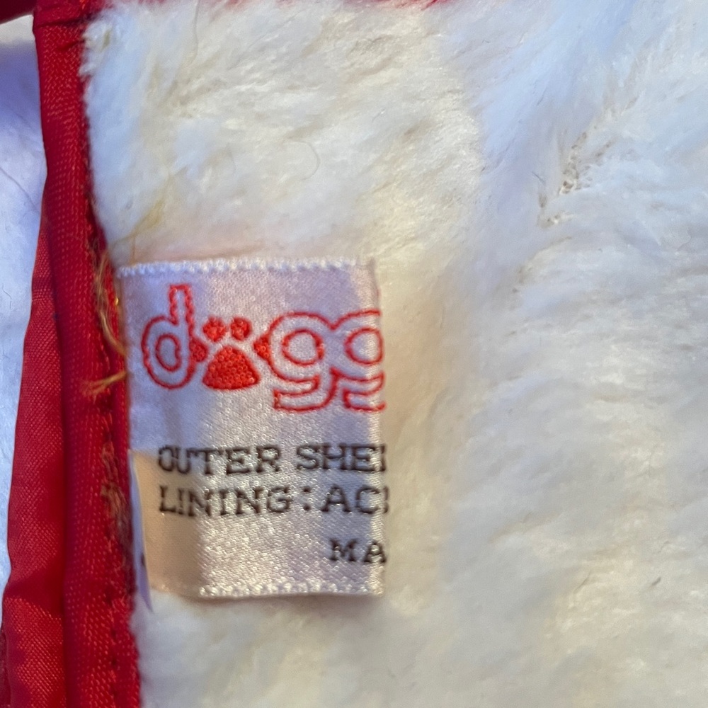 Red Quilted Dog Jacket Parka with attached hood Sz 16 - Picture 12 of 13